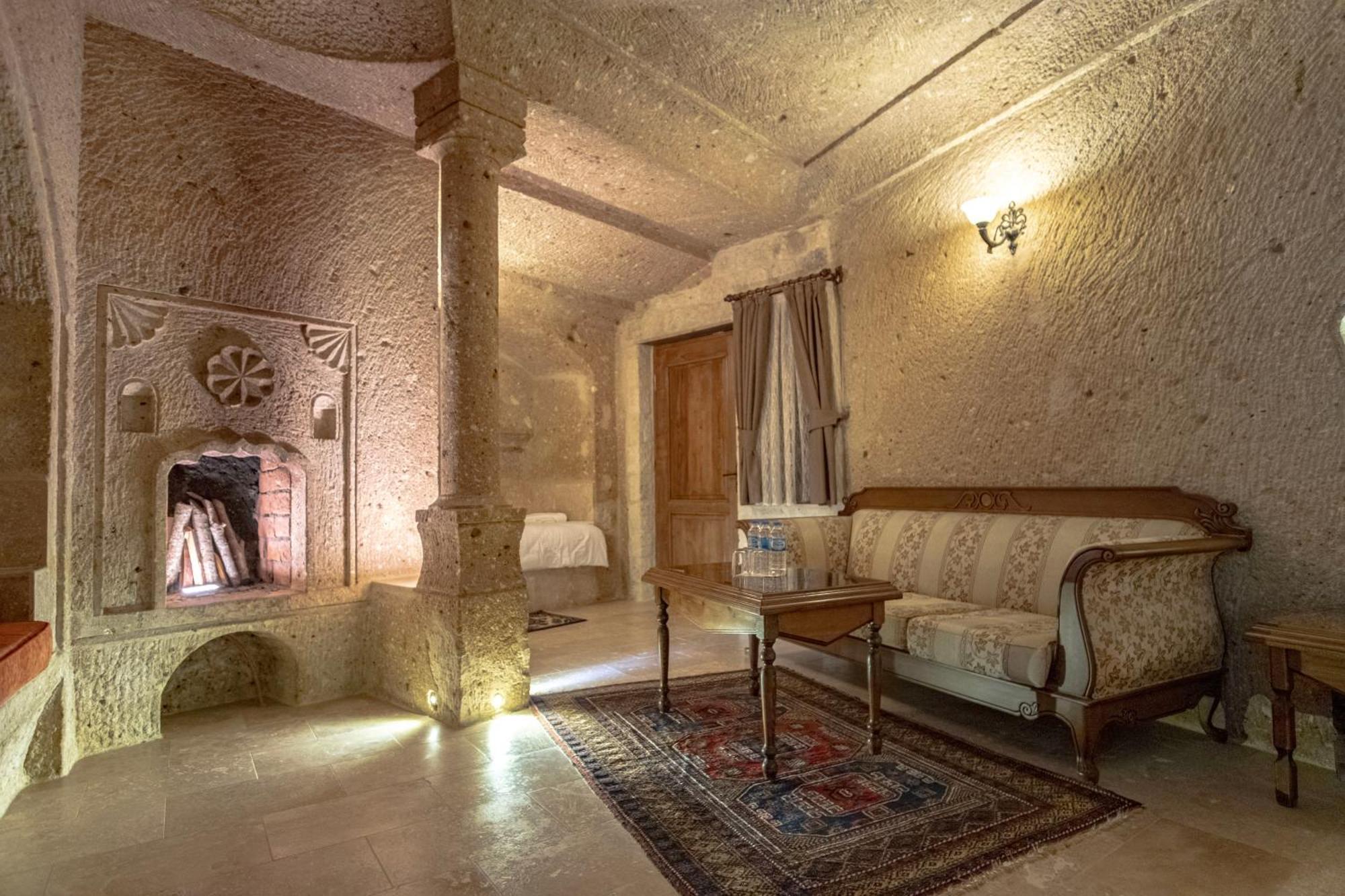Kemerhan Cave Suites อูร์กุบ ภายนอก รูปภาพ