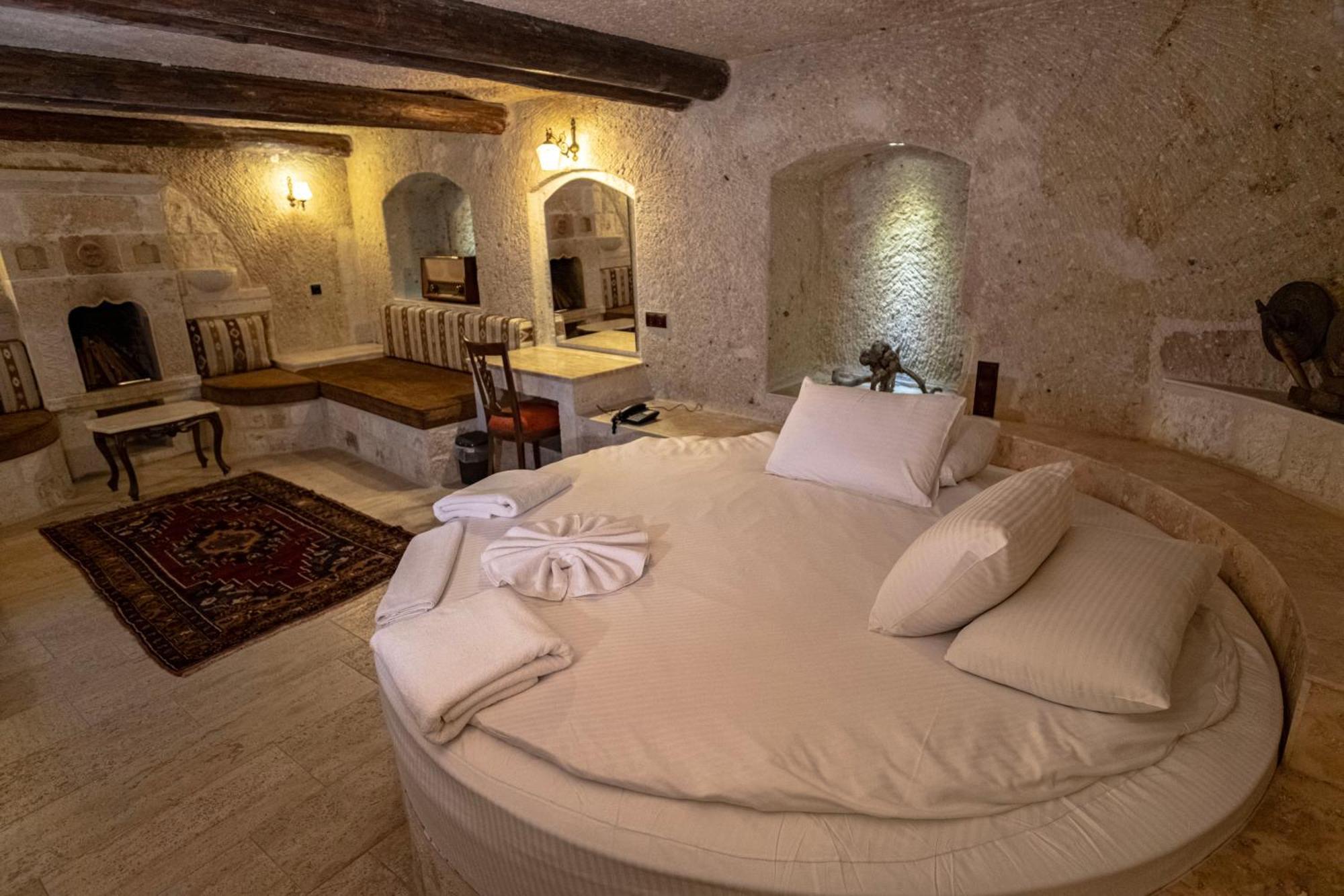 Kemerhan Cave Suites อูร์กุบ ภายนอก รูปภาพ