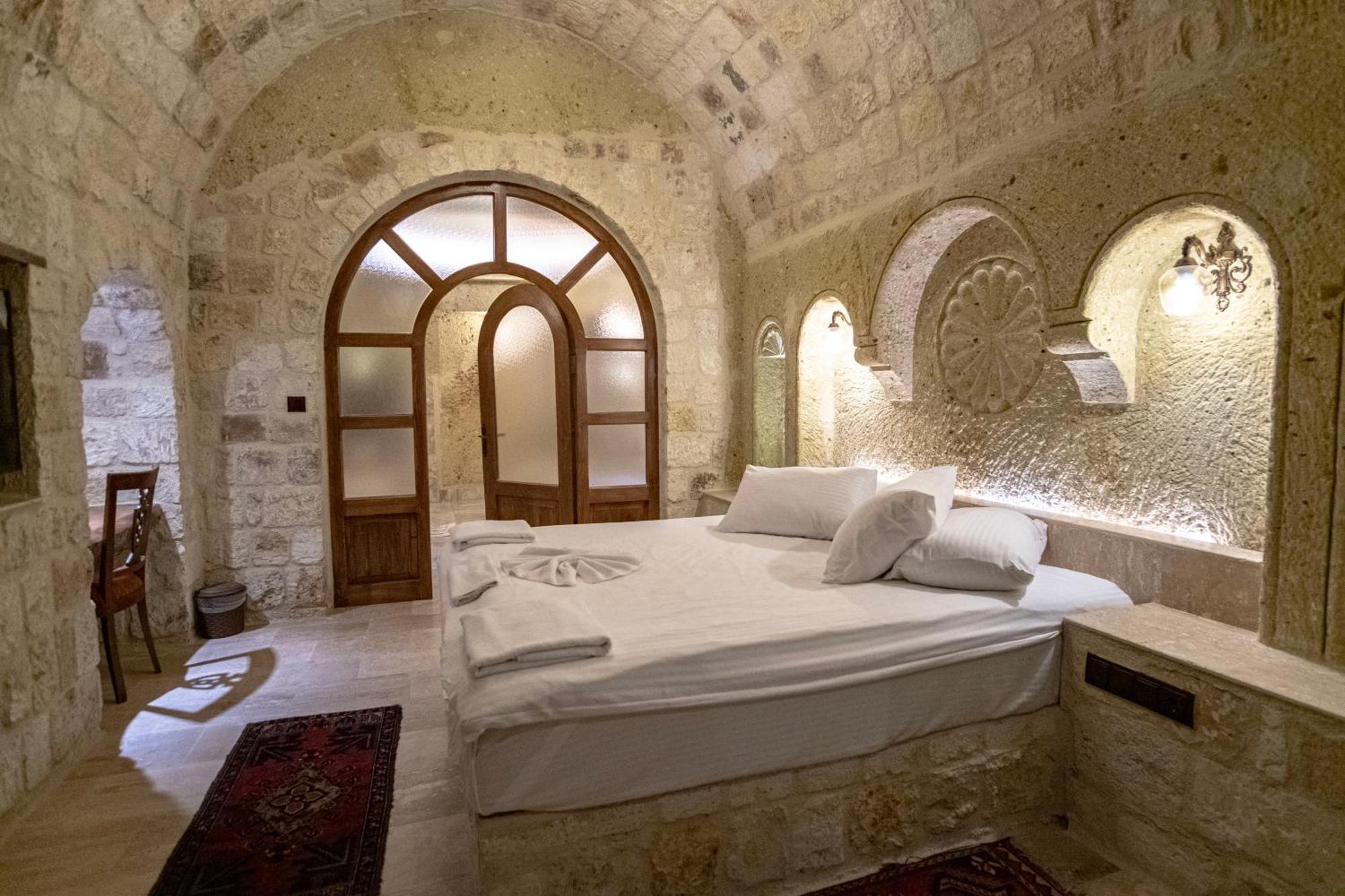 Kemerhan Cave Suites อูร์กุบ ภายนอก รูปภาพ