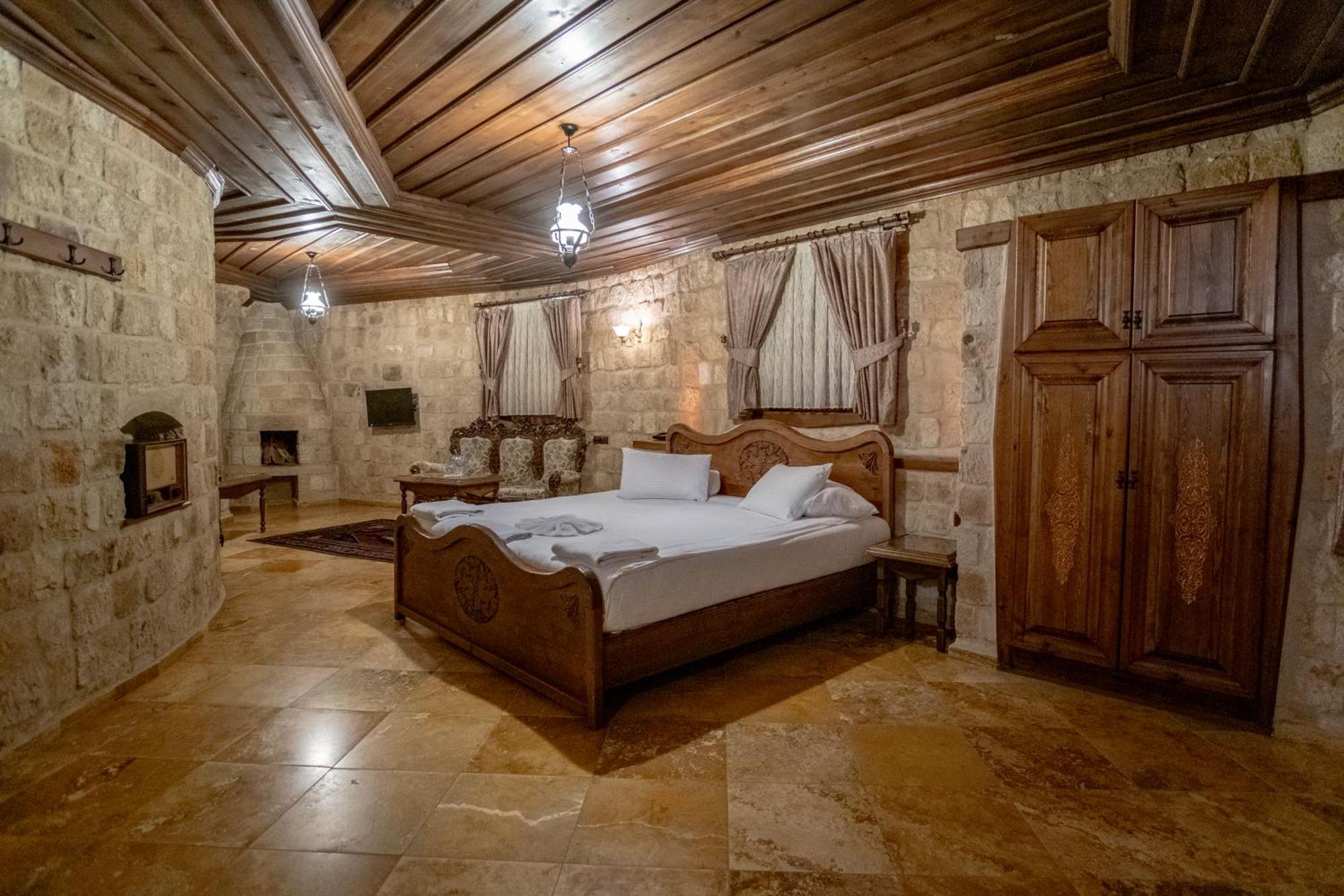 Kemerhan Cave Suites อูร์กุบ ภายนอก รูปภาพ