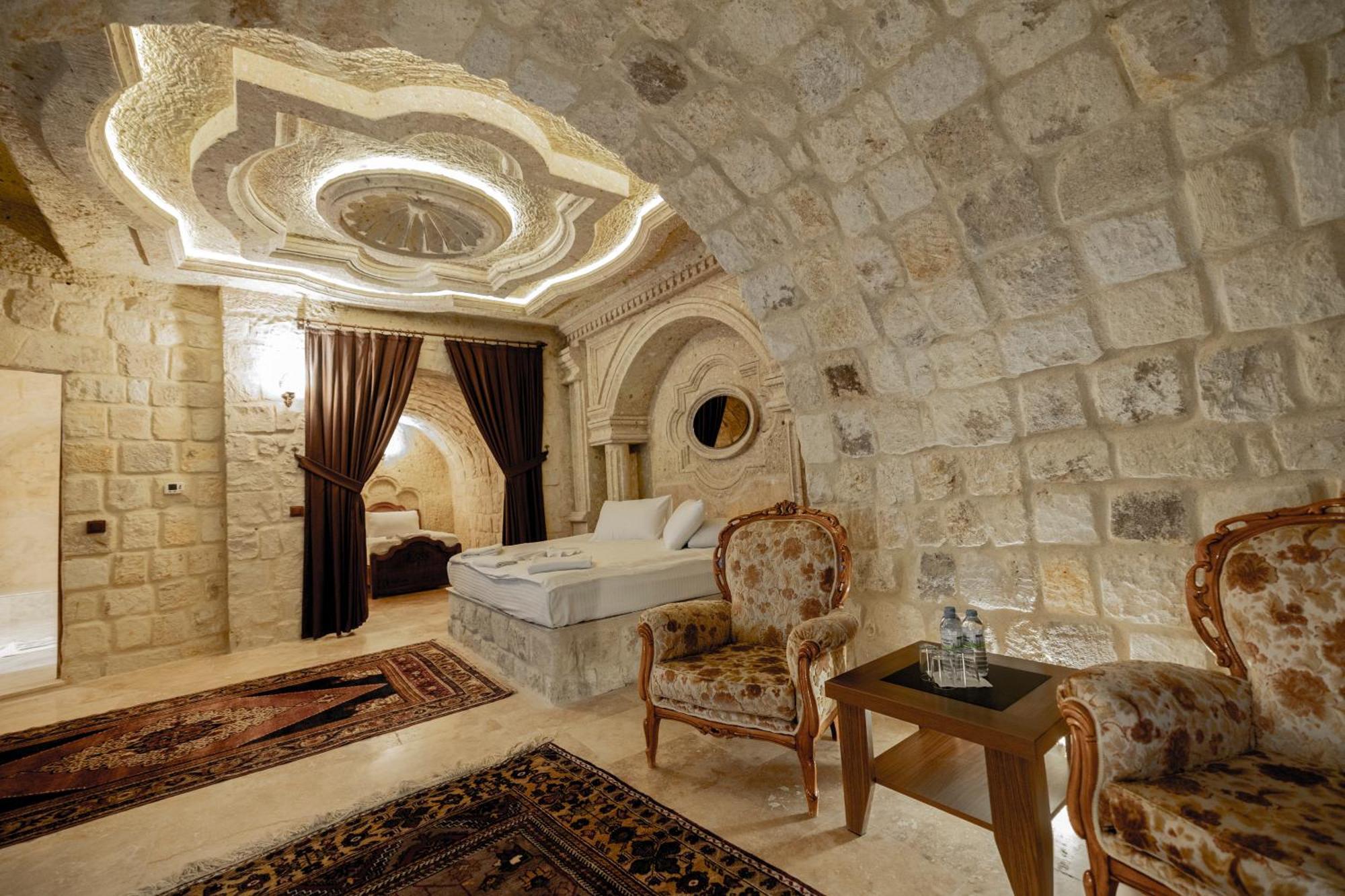 Kemerhan Cave Suites อูร์กุบ ภายนอก รูปภาพ