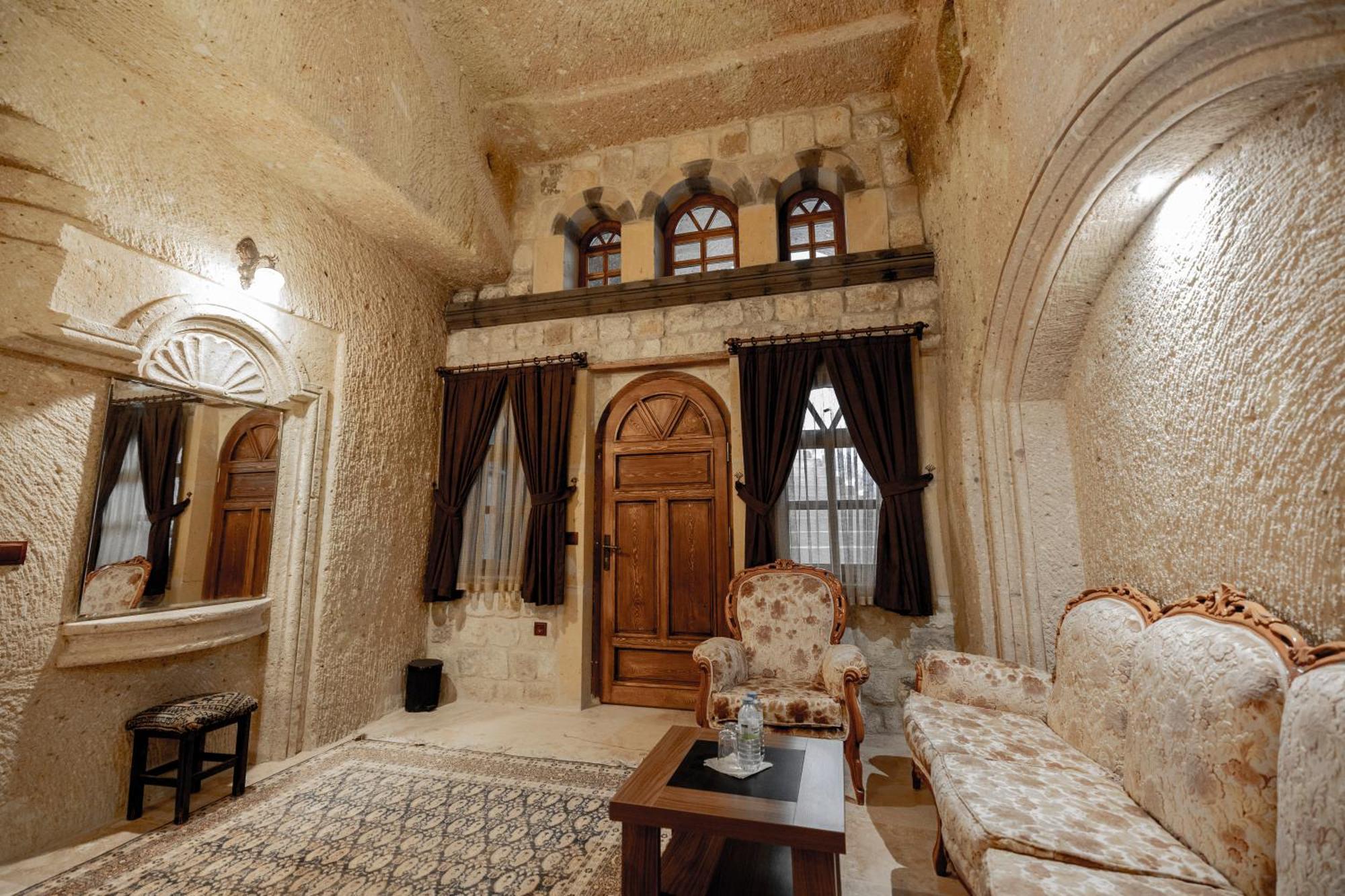 Kemerhan Cave Suites อูร์กุบ ภายนอก รูปภาพ