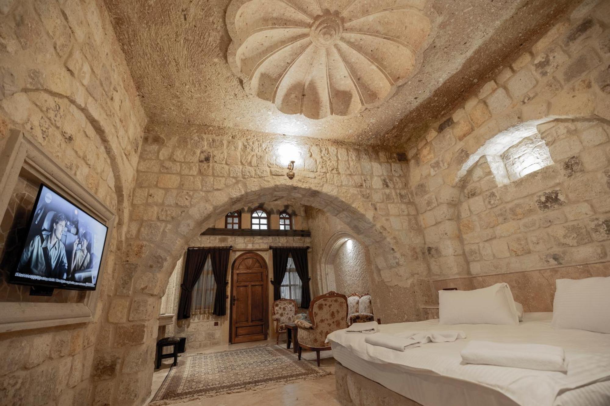 Kemerhan Cave Suites อูร์กุบ ภายนอก รูปภาพ